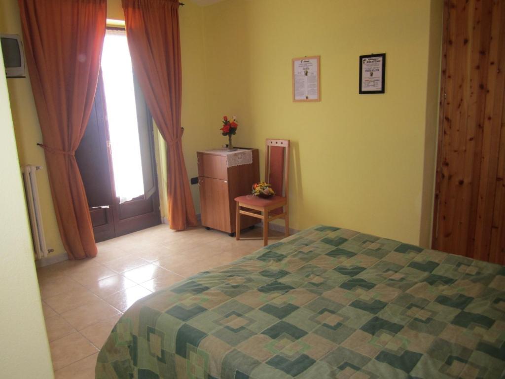 Agriturismo Grotta Dell'Eremita Albano di Lucania Habitación foto